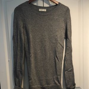 Gilly Hicks women’s grey sweater size S